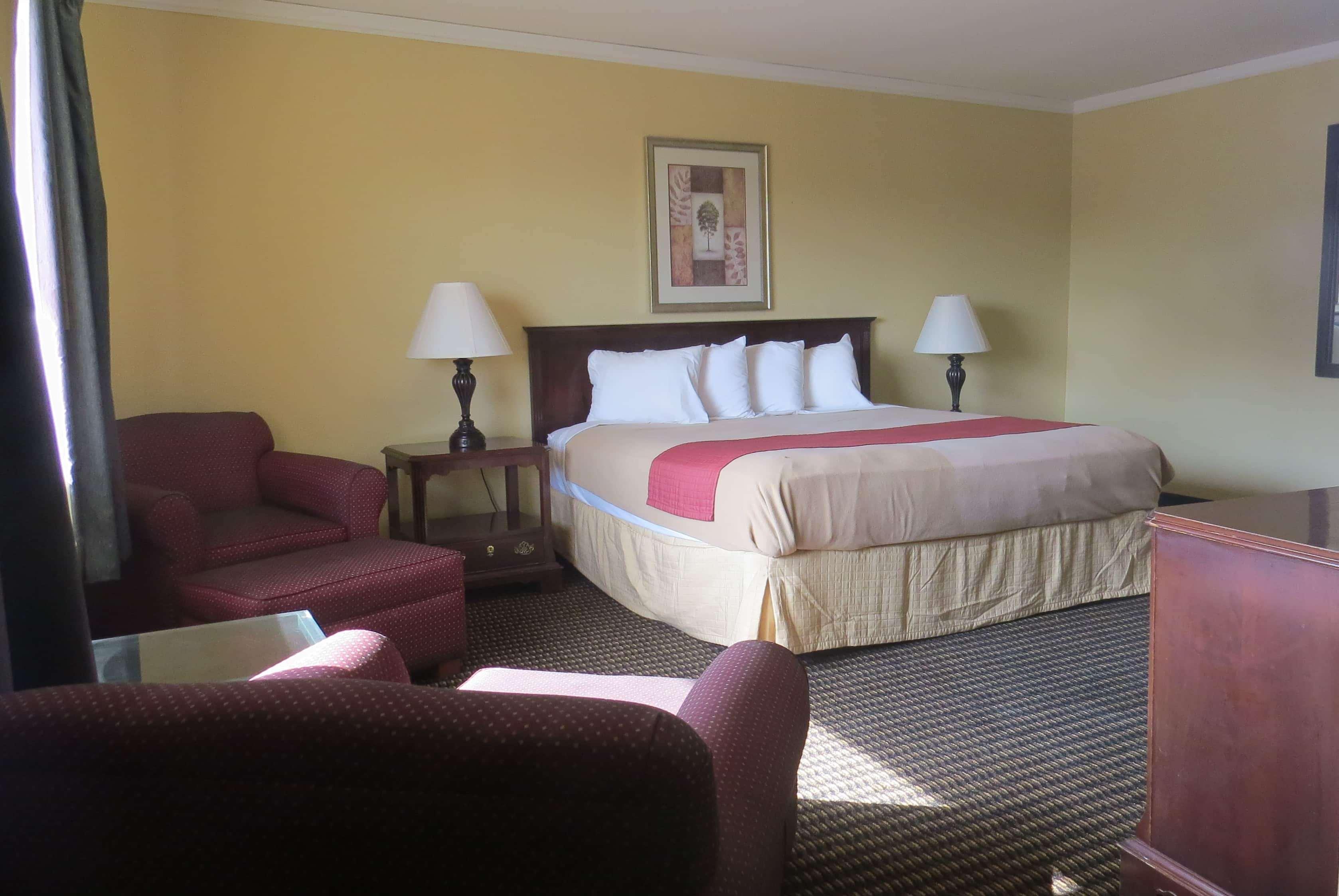 Travelodge By Wyndham Stratton Ngoại thất bức ảnh