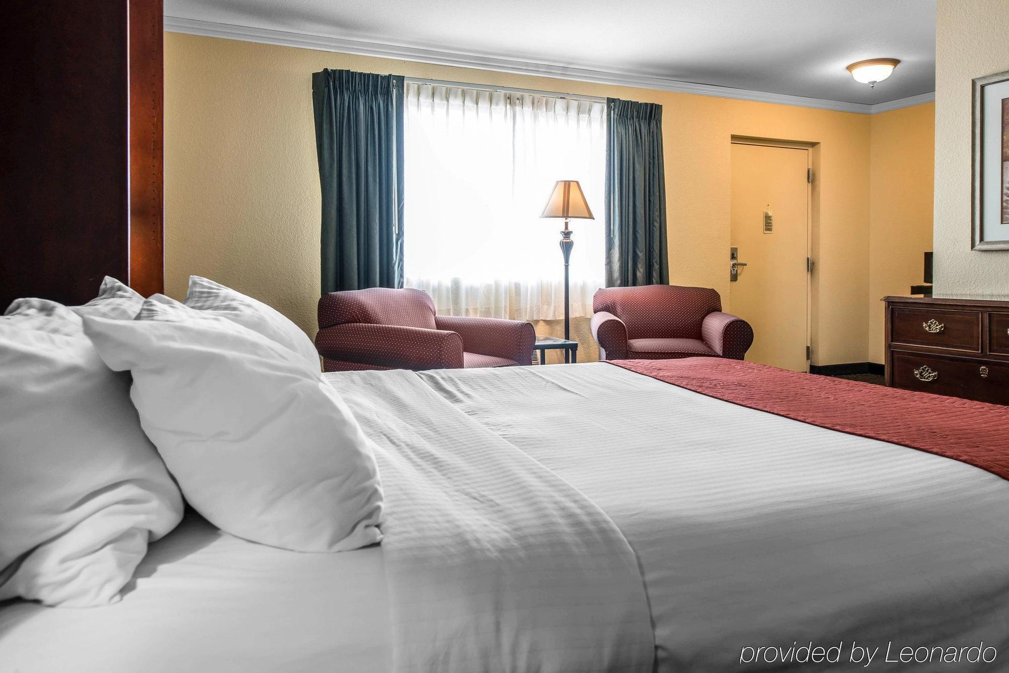 Travelodge By Wyndham Stratton Ngoại thất bức ảnh